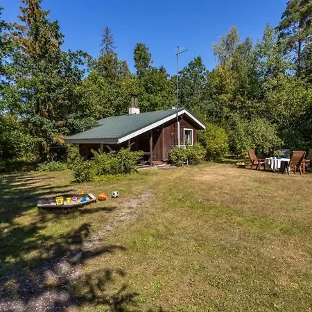 Prázdninový dům Private Cabin And Sauna In The Woods Near The Lake